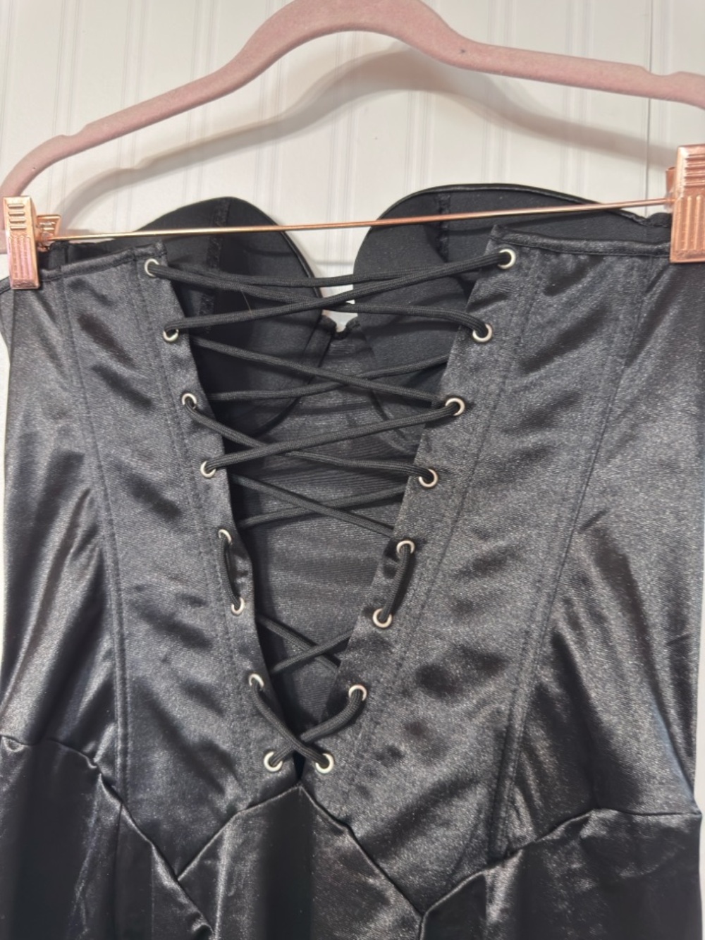 PLAYBOY Black Strapless Bunny Satin Jumpsuit with Accessories Sz L (TXA985) - Picture 6 of 7
